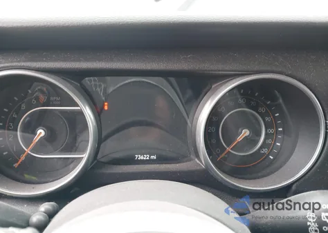 2018 Jeep Wrangler Unlimited Sahara 4X4 z USA, uszkodzony, nr VIN 1C4HJXEG0JW108082